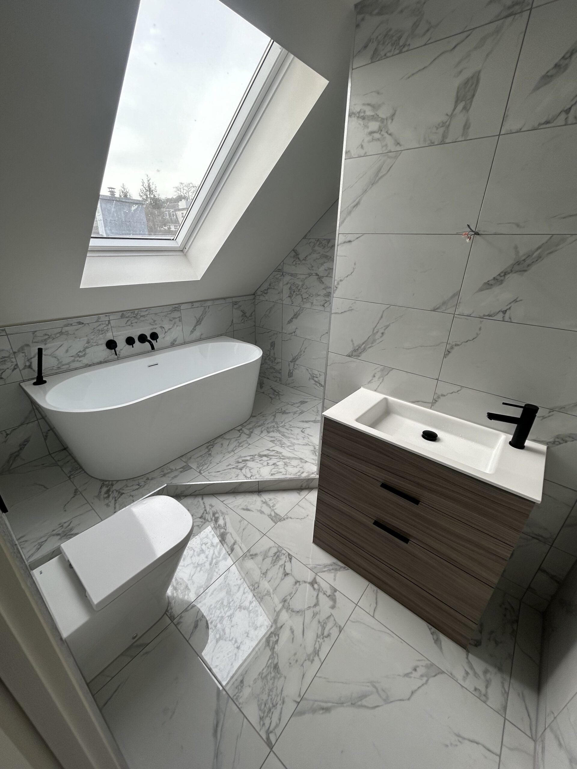 Full bathroom view for bathroom install - Portsmouth Plumbers
